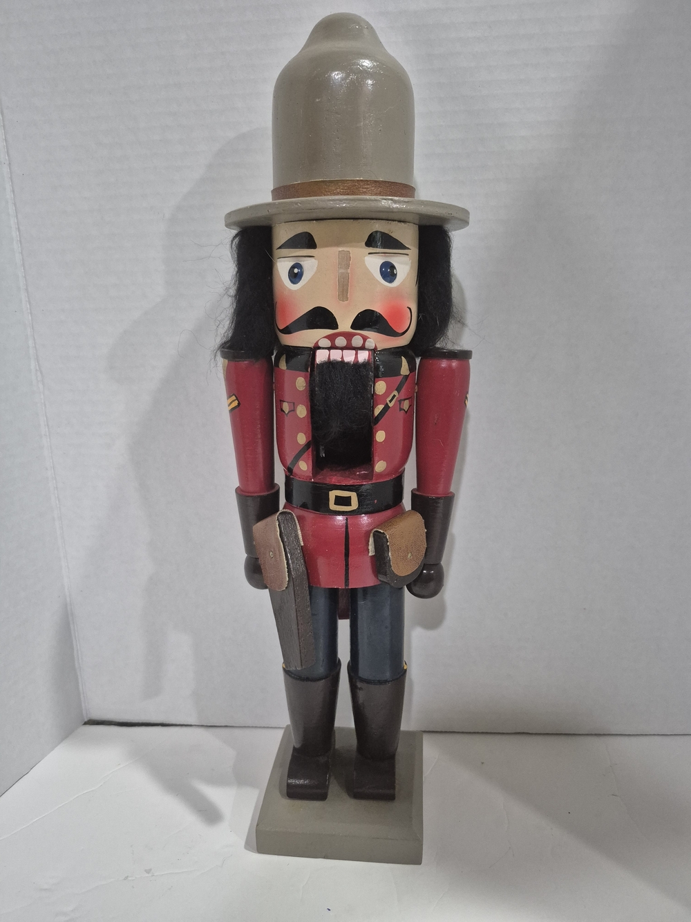 Vtg. Style Wooden Canadian RCMP Mountie Nutcracker 16" Tall